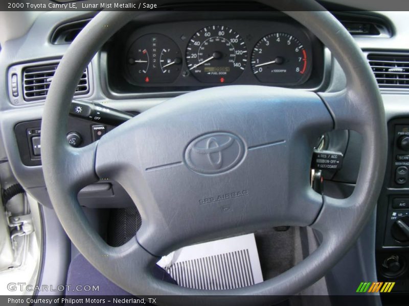 Lunar Mist Metallic / Sage 2000 Toyota Camry LE