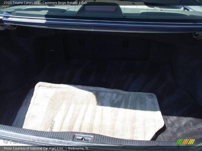 Cashmere Beige Metallic / Oak 2001 Toyota Camry XLE
