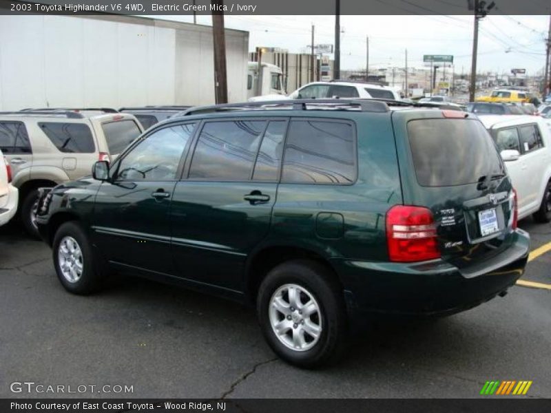 Electric Green Mica / Ivory 2003 Toyota Highlander V6 4WD