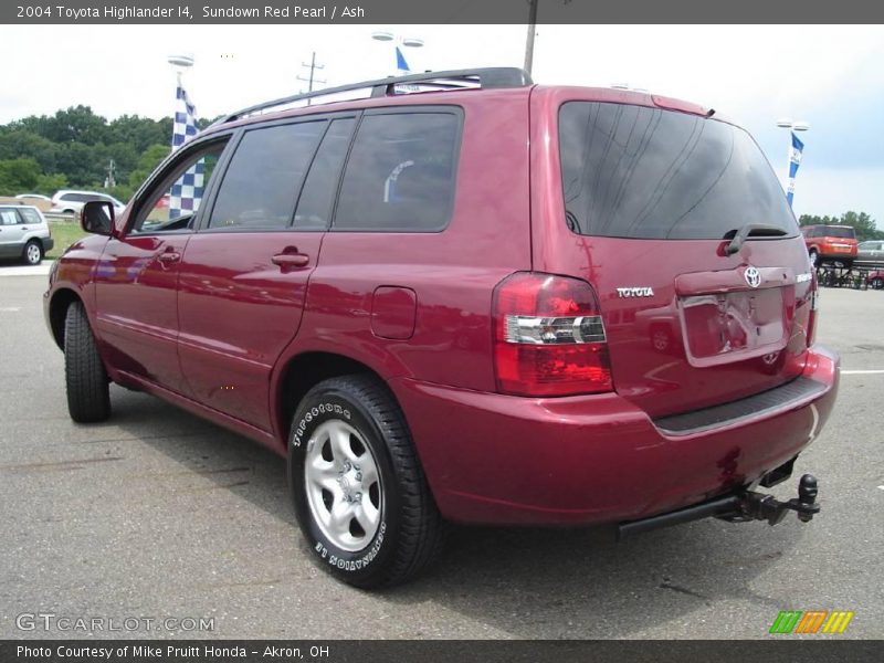 Sundown Red Pearl / Ash 2004 Toyota Highlander I4