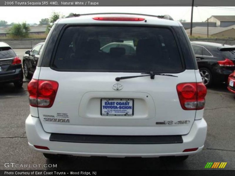 Natural White / Taupe 2006 Toyota Sequoia SR5 4WD