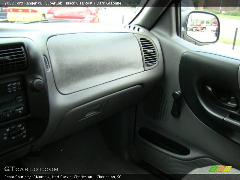 Black Clearcoat / Dark Graphite 2002 Ford Ranger XLT SuperCab