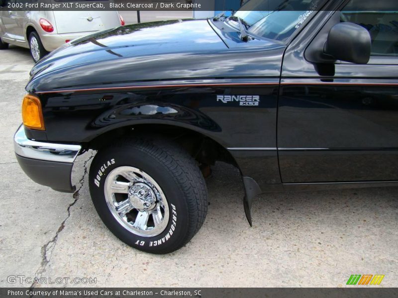 Black Clearcoat / Dark Graphite 2002 Ford Ranger XLT SuperCab