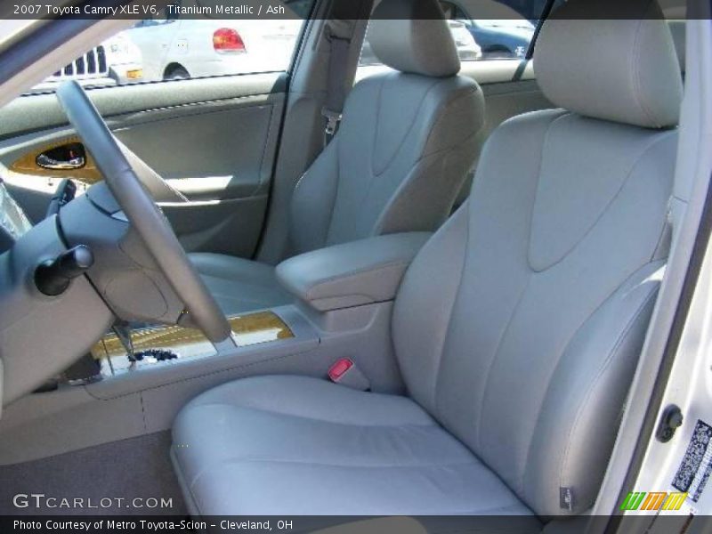Titanium Metallic / Ash 2007 Toyota Camry XLE V6