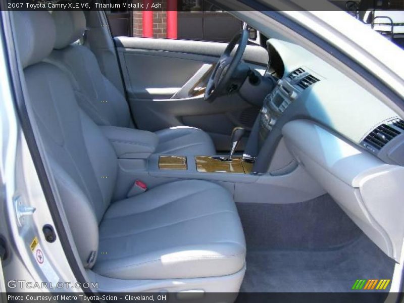 Titanium Metallic / Ash 2007 Toyota Camry XLE V6
