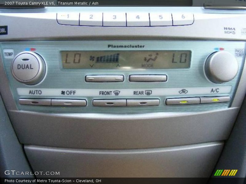 Titanium Metallic / Ash 2007 Toyota Camry XLE V6