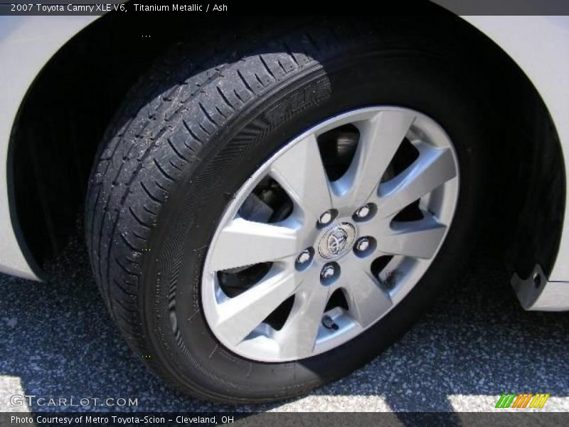 Titanium Metallic / Ash 2007 Toyota Camry XLE V6