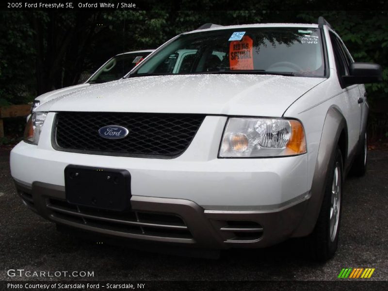 Oxford White / Shale 2005 Ford Freestyle SE