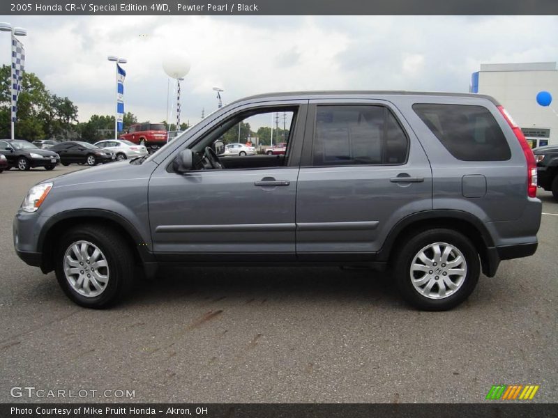 Pewter Pearl / Black 2005 Honda CR-V Special Edition 4WD