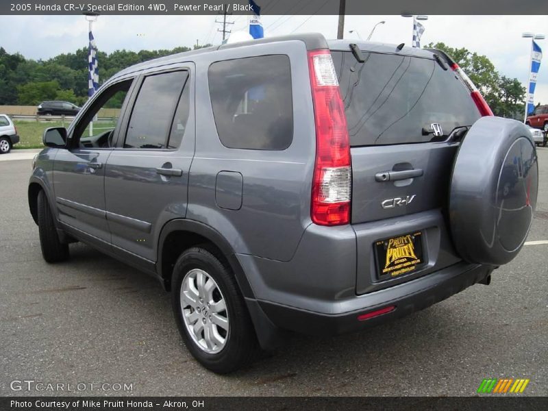 Pewter Pearl / Black 2005 Honda CR-V Special Edition 4WD