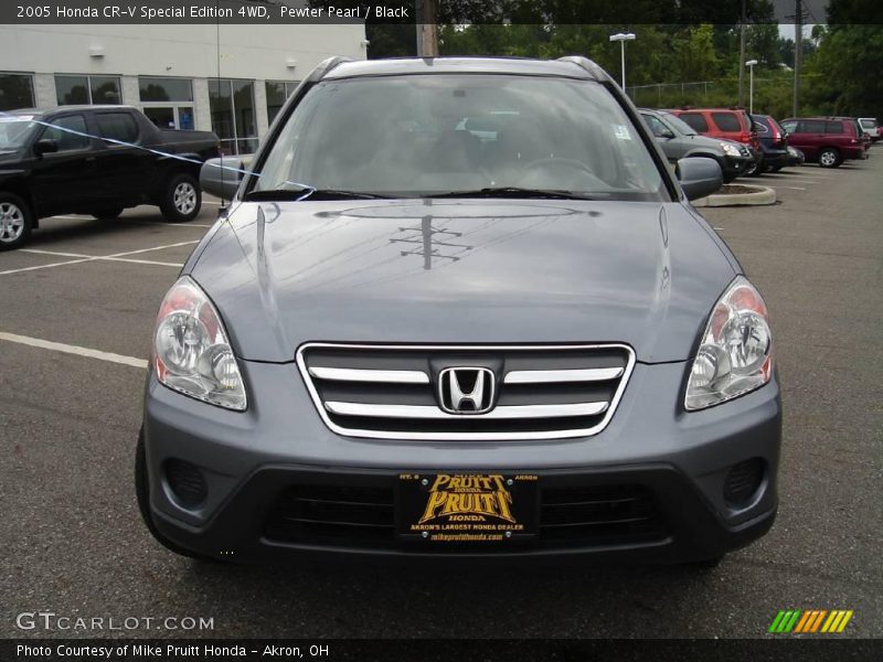 Pewter Pearl / Black 2005 Honda CR-V Special Edition 4WD