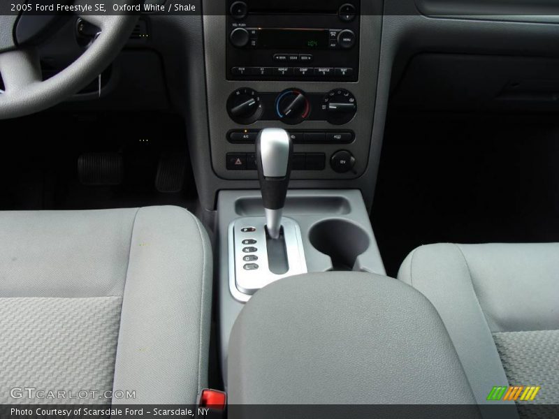 Oxford White / Shale 2005 Ford Freestyle SE