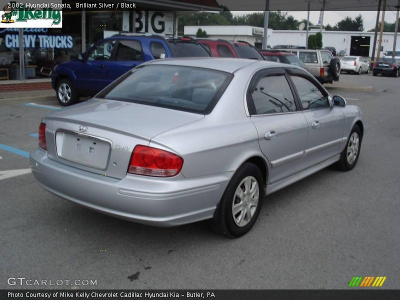 Brilliant Silver / Black 2002 Hyundai Sonata