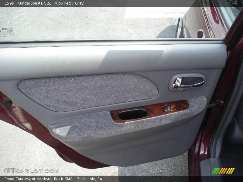 Ruby Red / Gray 1999 Hyundai Sonata GLS