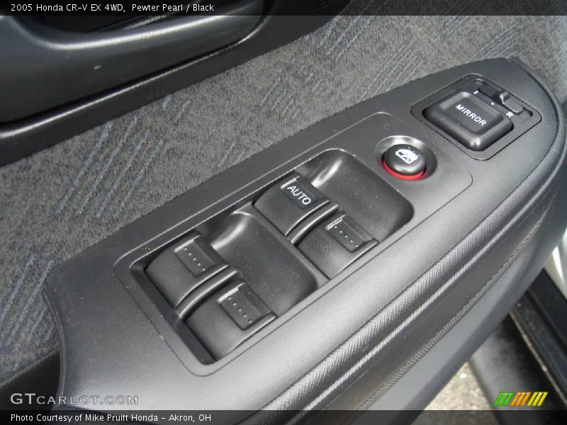 Pewter Pearl / Black 2005 Honda CR-V EX 4WD
