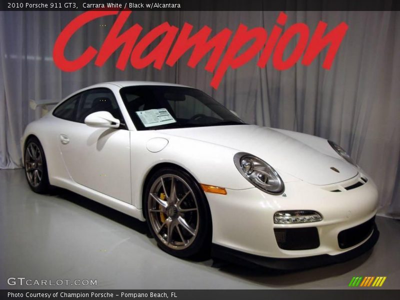 Carrara White / Black w/Alcantara 2010 Porsche 911 GT3