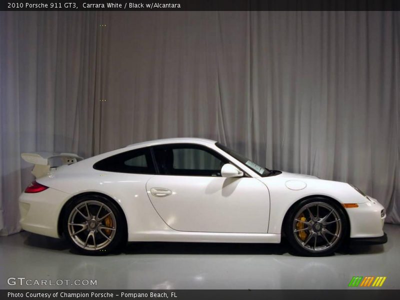 Carrara White / Black w/Alcantara 2010 Porsche 911 GT3