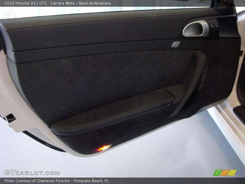 Carrara White / Black w/Alcantara 2010 Porsche 911 GT3