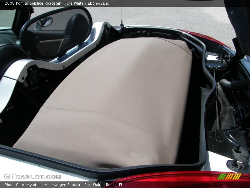 Pure White / Ebony/Sand 2008 Pontiac Solstice Roadster