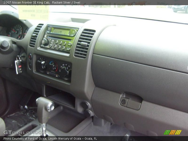 Radiant Silver / Steel 2007 Nissan Frontier SE King Cab