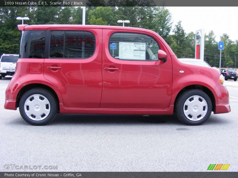 Scarlet Red / Black 2009 Nissan Cube 1.8 S