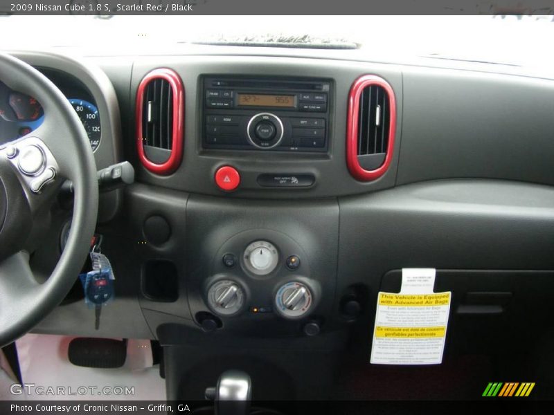 Scarlet Red / Black 2009 Nissan Cube 1.8 S