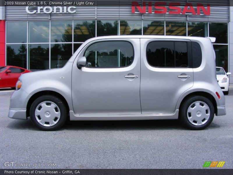 Chrome Silver / Light Gray 2009 Nissan Cube 1.8 S