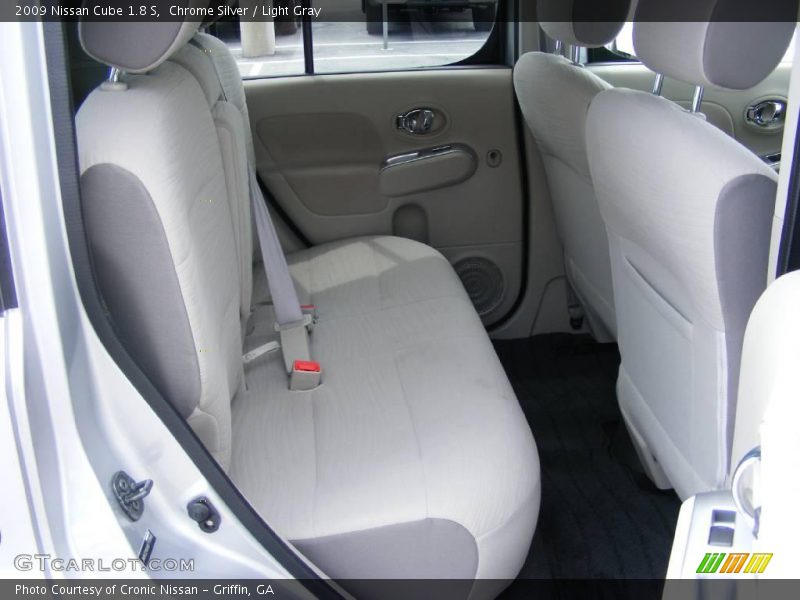 Chrome Silver / Light Gray 2009 Nissan Cube 1.8 S