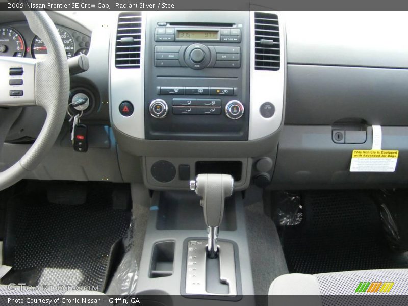 Radiant Silver / Steel 2009 Nissan Frontier SE Crew Cab