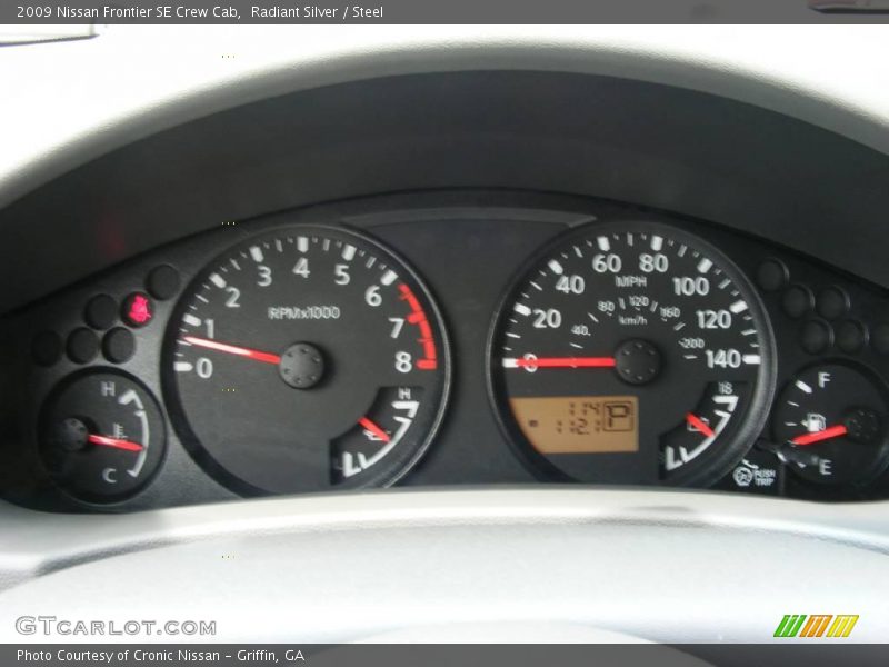 Radiant Silver / Steel 2009 Nissan Frontier SE Crew Cab