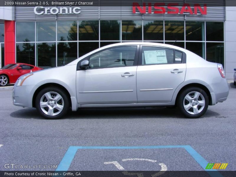 Brilliant Silver / Charcoal 2009 Nissan Sentra 2.0 S