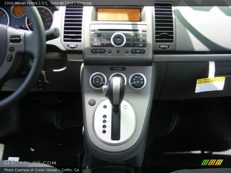 Sonoran Sand / Charcoal 2009 Nissan Sentra 2.0 S