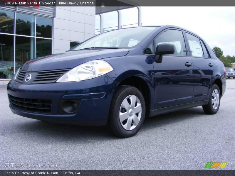 Blue Onyx / Charcoal 2009 Nissan Versa 1.6 Sedan