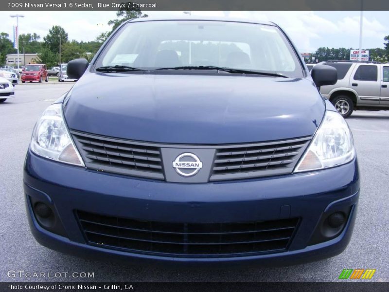 Blue Onyx / Charcoal 2009 Nissan Versa 1.6 Sedan