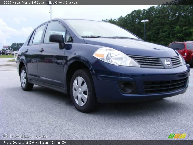 Blue Onyx / Charcoal 2009 Nissan Versa 1.6 Sedan