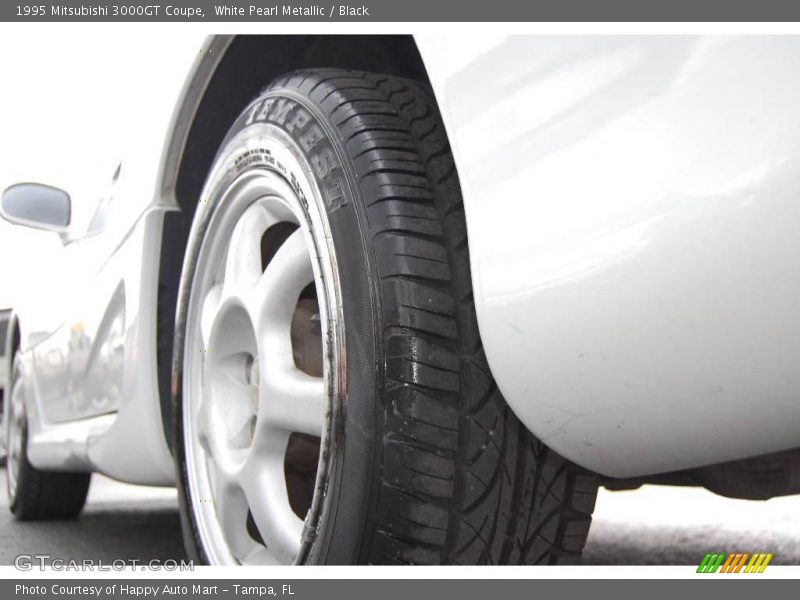 White Pearl Metallic / Black 1995 Mitsubishi 3000GT Coupe