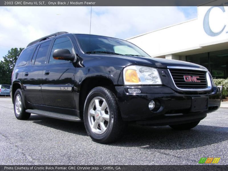 Onyx Black / Medium Pewter 2003 GMC Envoy XL SLT