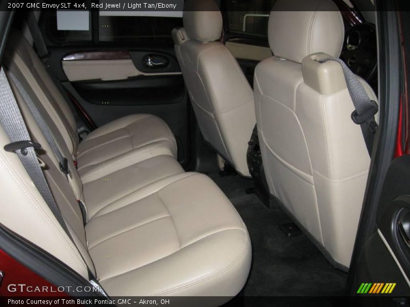 Red Jewel / Light Tan/Ebony 2007 GMC Envoy SLT 4x4