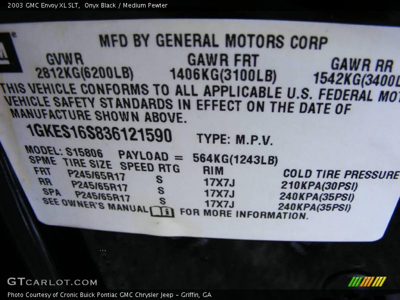 Onyx Black / Medium Pewter 2003 GMC Envoy XL SLT