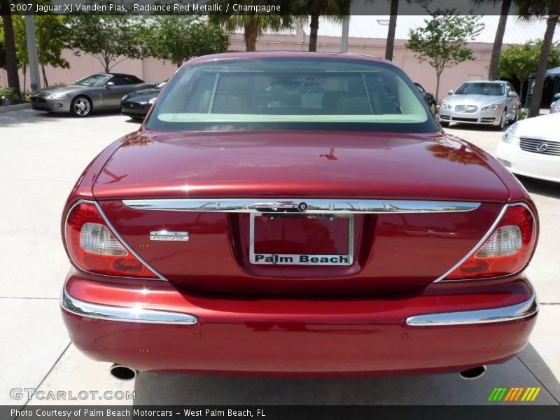 Radiance Red Metallic / Champagne 2007 Jaguar XJ Vanden Plas