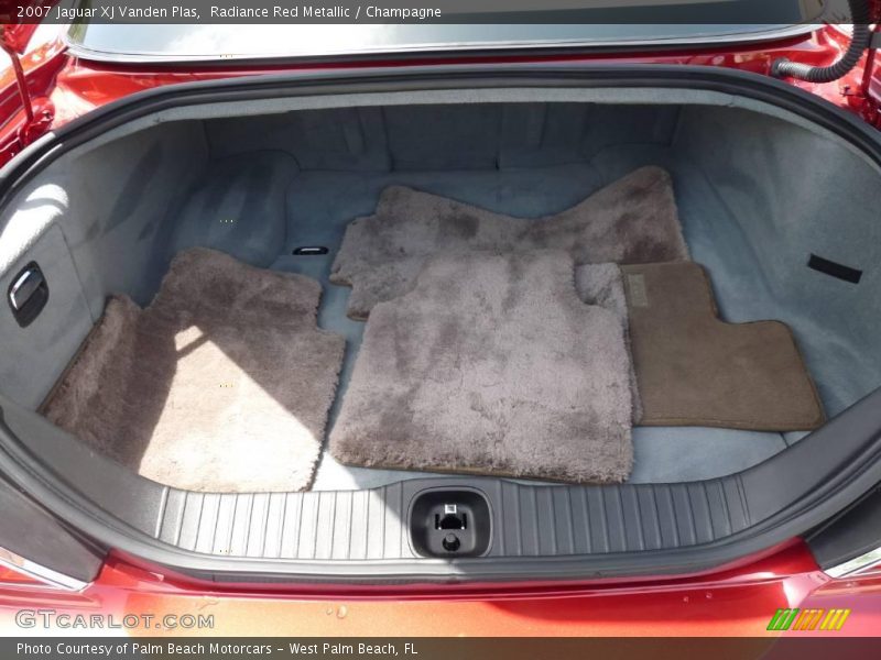 Radiance Red Metallic / Champagne 2007 Jaguar XJ Vanden Plas