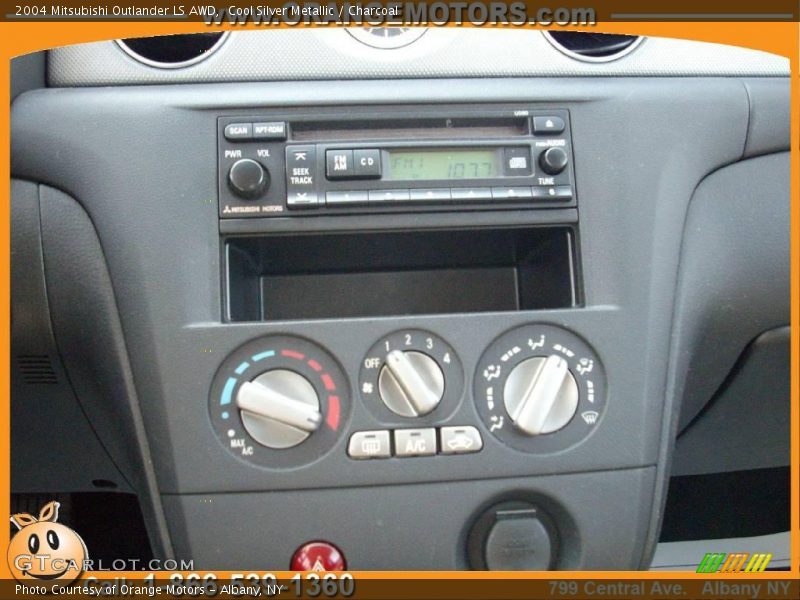 Cool Silver Metallic / Charcoal 2004 Mitsubishi Outlander LS AWD