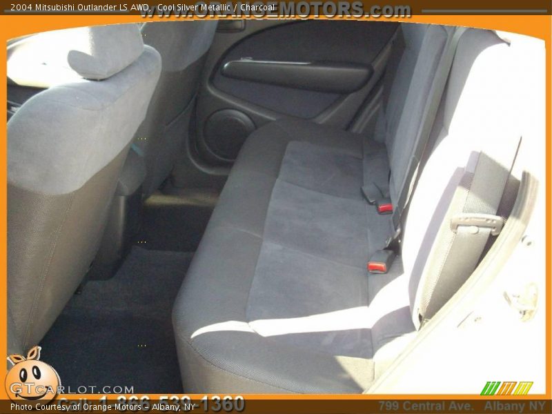 Cool Silver Metallic / Charcoal 2004 Mitsubishi Outlander LS AWD