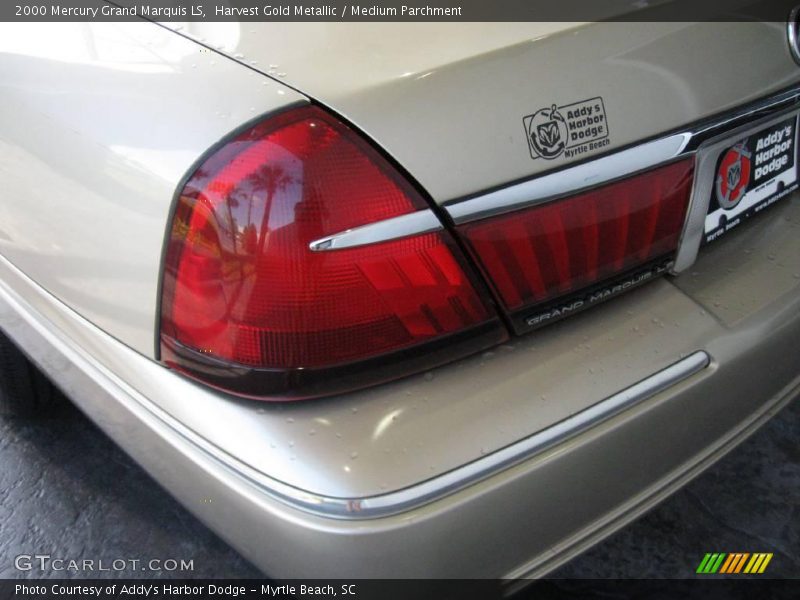 Harvest Gold Metallic / Medium Parchment 2000 Mercury Grand Marquis LS