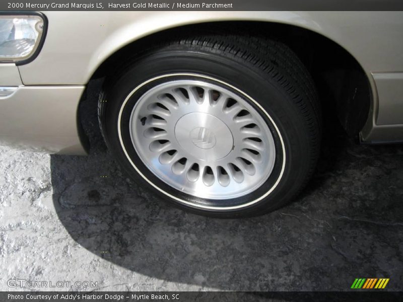 Harvest Gold Metallic / Medium Parchment 2000 Mercury Grand Marquis LS