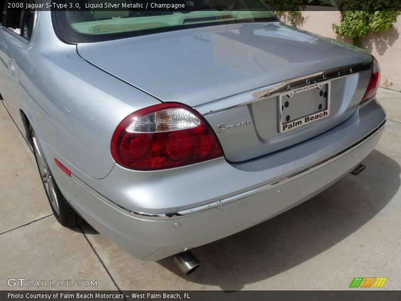 Liquid Silver Metallic / Champagne 2008 Jaguar S-Type 3.0