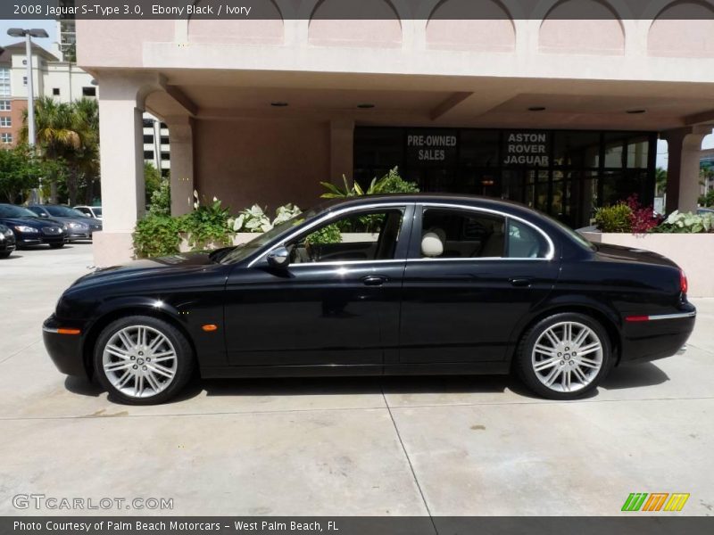 Ebony Black / Ivory 2008 Jaguar S-Type 3.0
