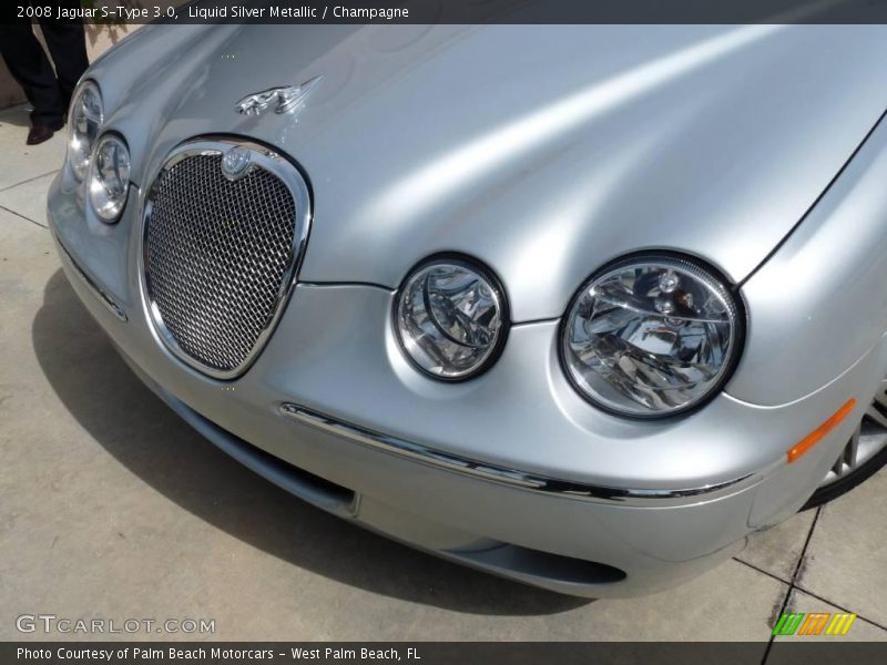 Liquid Silver Metallic / Champagne 2008 Jaguar S-Type 3.0