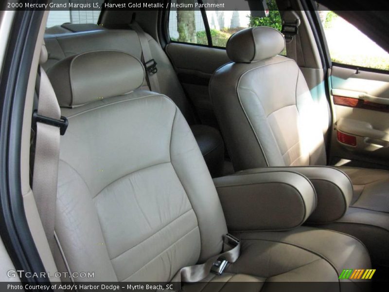Harvest Gold Metallic / Medium Parchment 2000 Mercury Grand Marquis LS