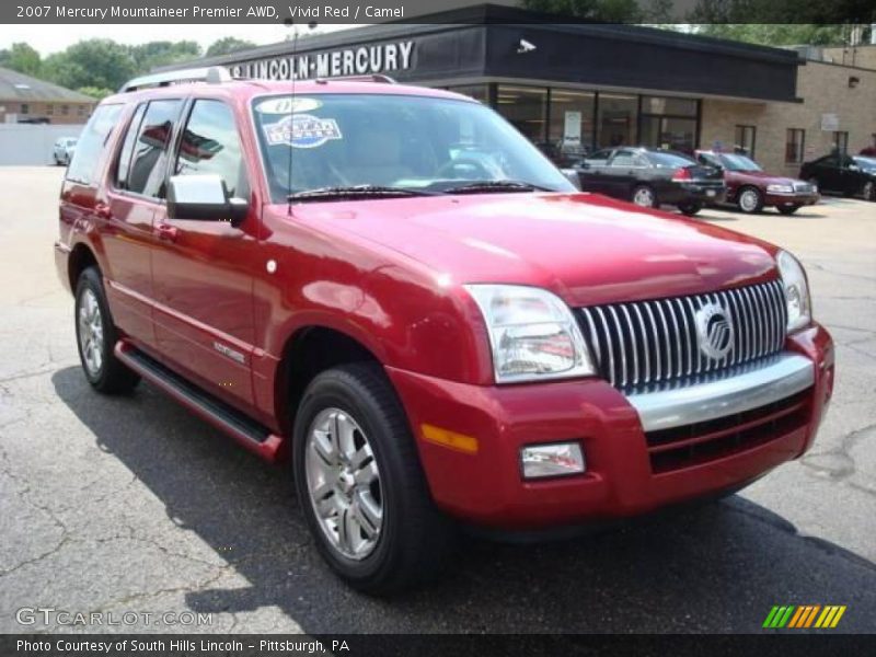 Vivid Red / Camel 2007 Mercury Mountaineer Premier AWD